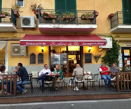 Borgo Degli Ulivi *
